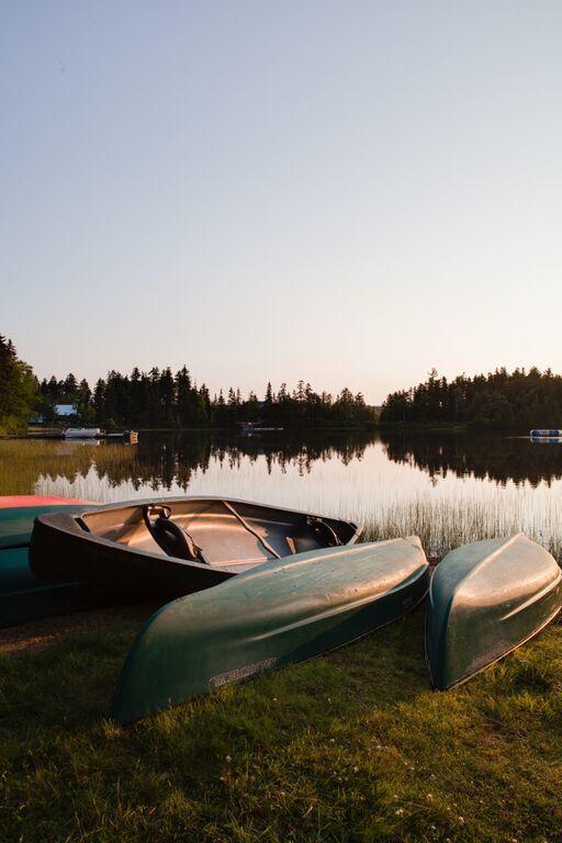 Lake Parlin Lodge & Cabins West Forks Экстерьер фото