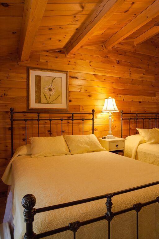 Lake Parlin Lodge & Cabins West Forks Номер фото